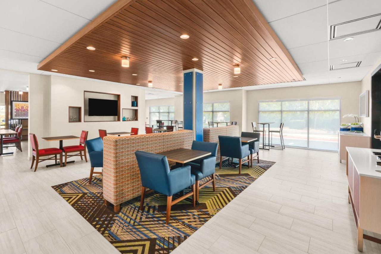 Holiday Inn Express & Suites - Suisun City By Ihg Zewnętrze zdjęcie