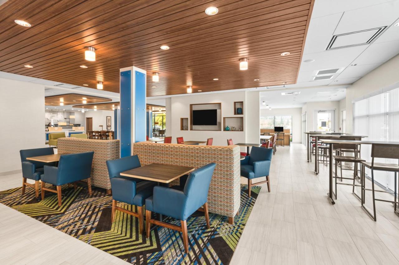 Holiday Inn Express & Suites - Suisun City By Ihg Zewnętrze zdjęcie